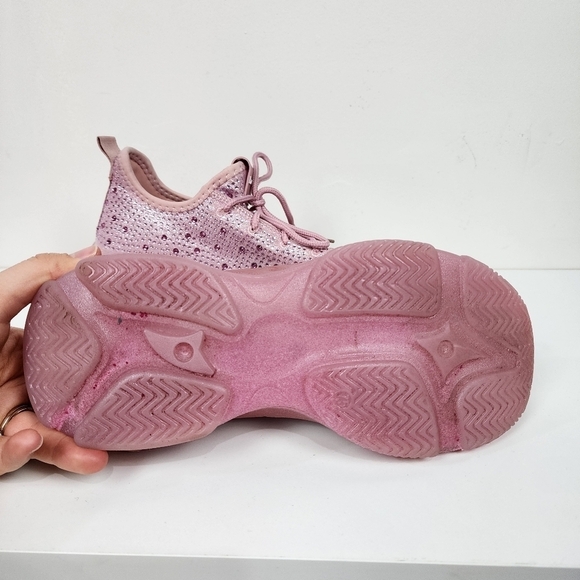 bebe Pink Sneakers with Chunky Sole and Slip-On Design - Picture 4 of 5
